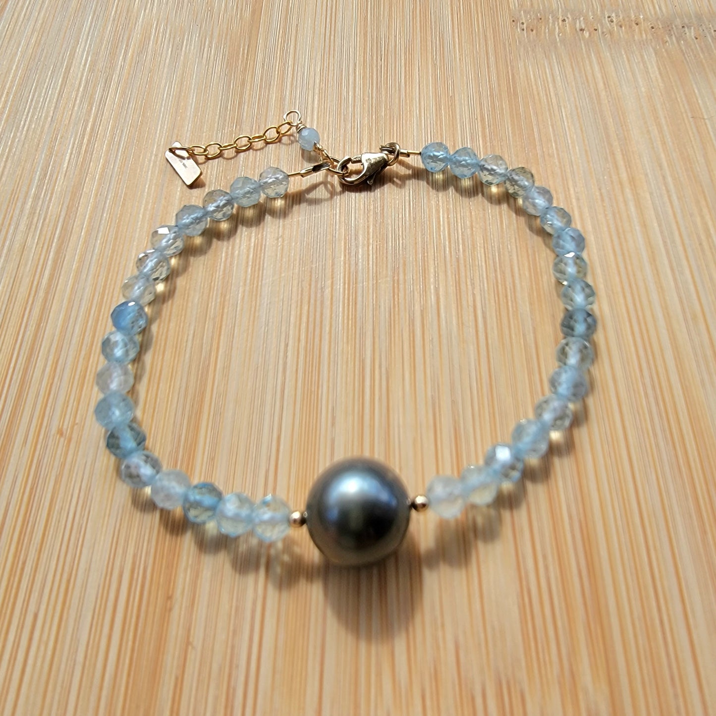 Tahitian Pearl Bracelet Aquamarine Crystal Gemstone June Birthstone Handmade, Unique gift, March Birthstone, Black South Sea pearl