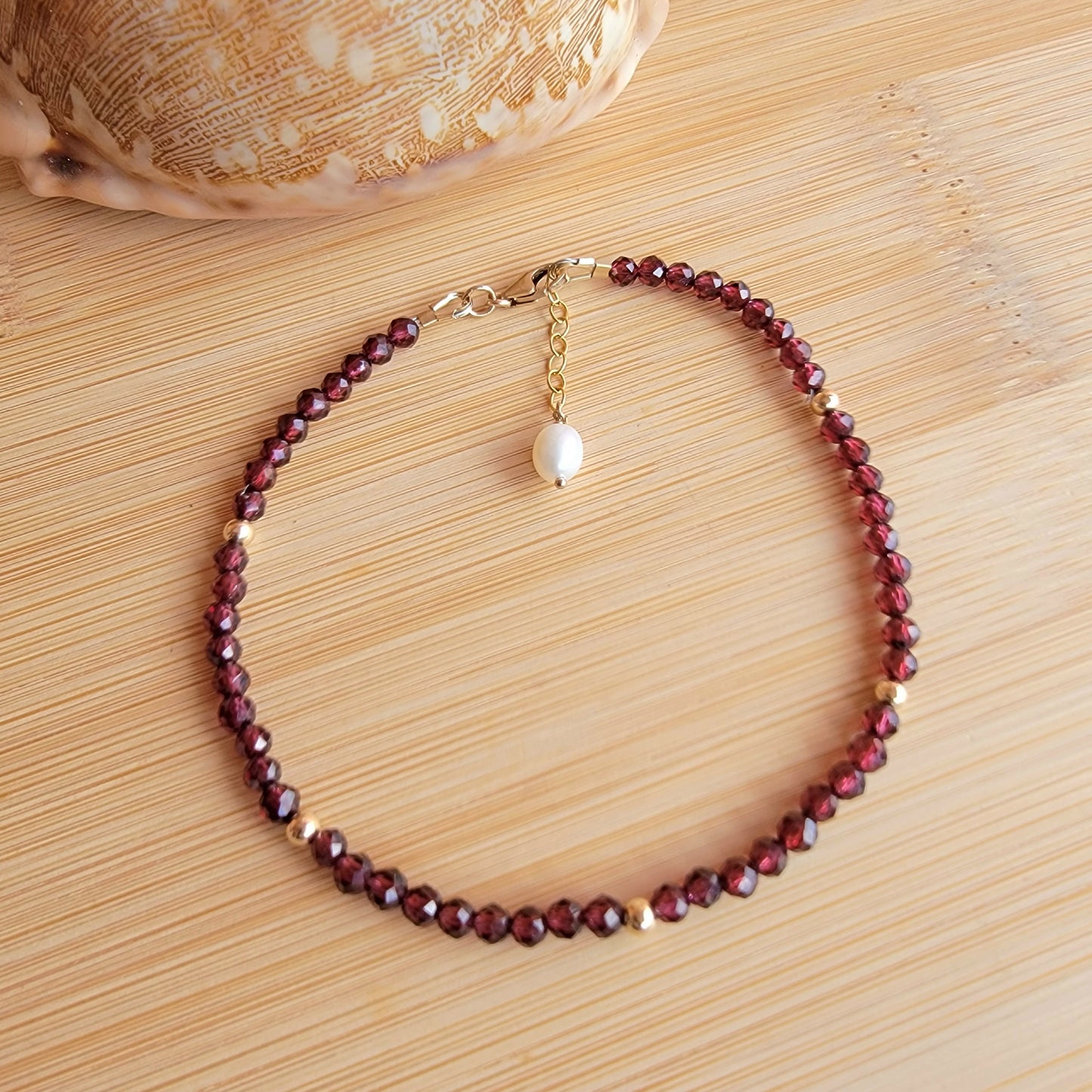 Garnet Anklet Genuine Gemstone Crystal Beaded Dainty Anklet with Pearl Boho Jewelry Minimalist Tiny January Birthstone