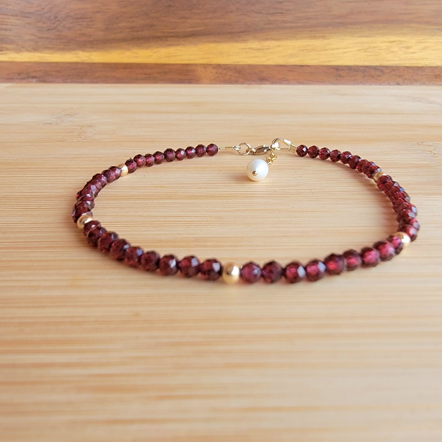 Garnet Anklet Genuine Gemstone Crystal Beaded Dainty Anklet with Pearl Boho Jewelry Minimalist Tiny January Birthstone