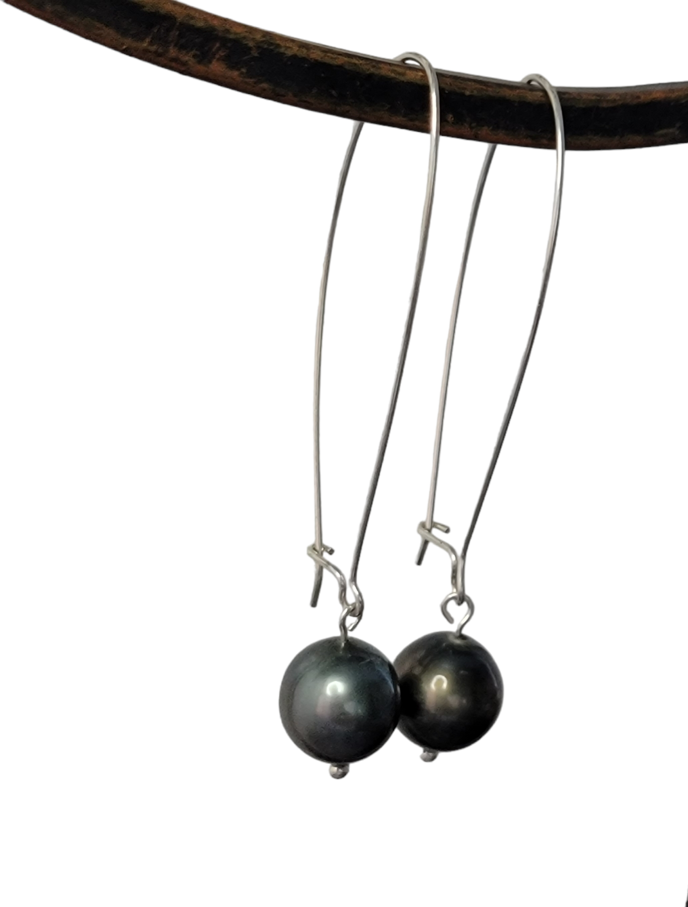 TAHITIAN BLACK PEARL EARRINGS DANGLE