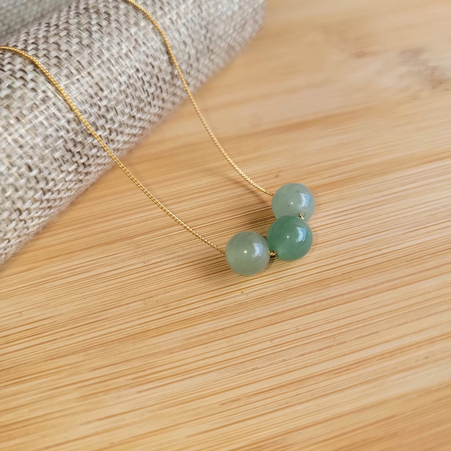 Aventurine Floating Necklace 3 Stone Crystal Gemstone Minimalist Jewelry Handmade Simple