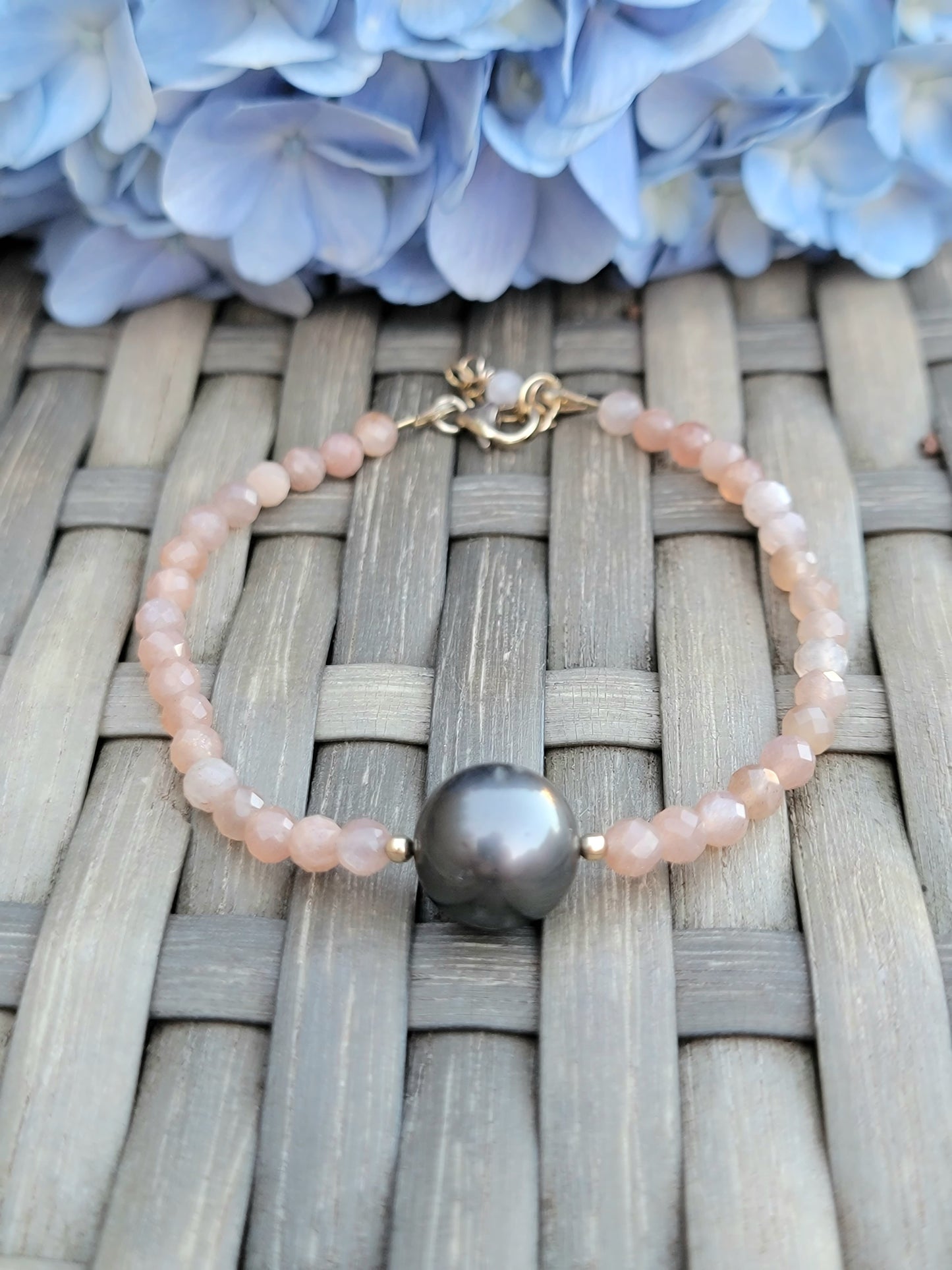 Tahitian Pearl Bracelet with genuine real sunstone gemstones crystals, black south sea pearl 