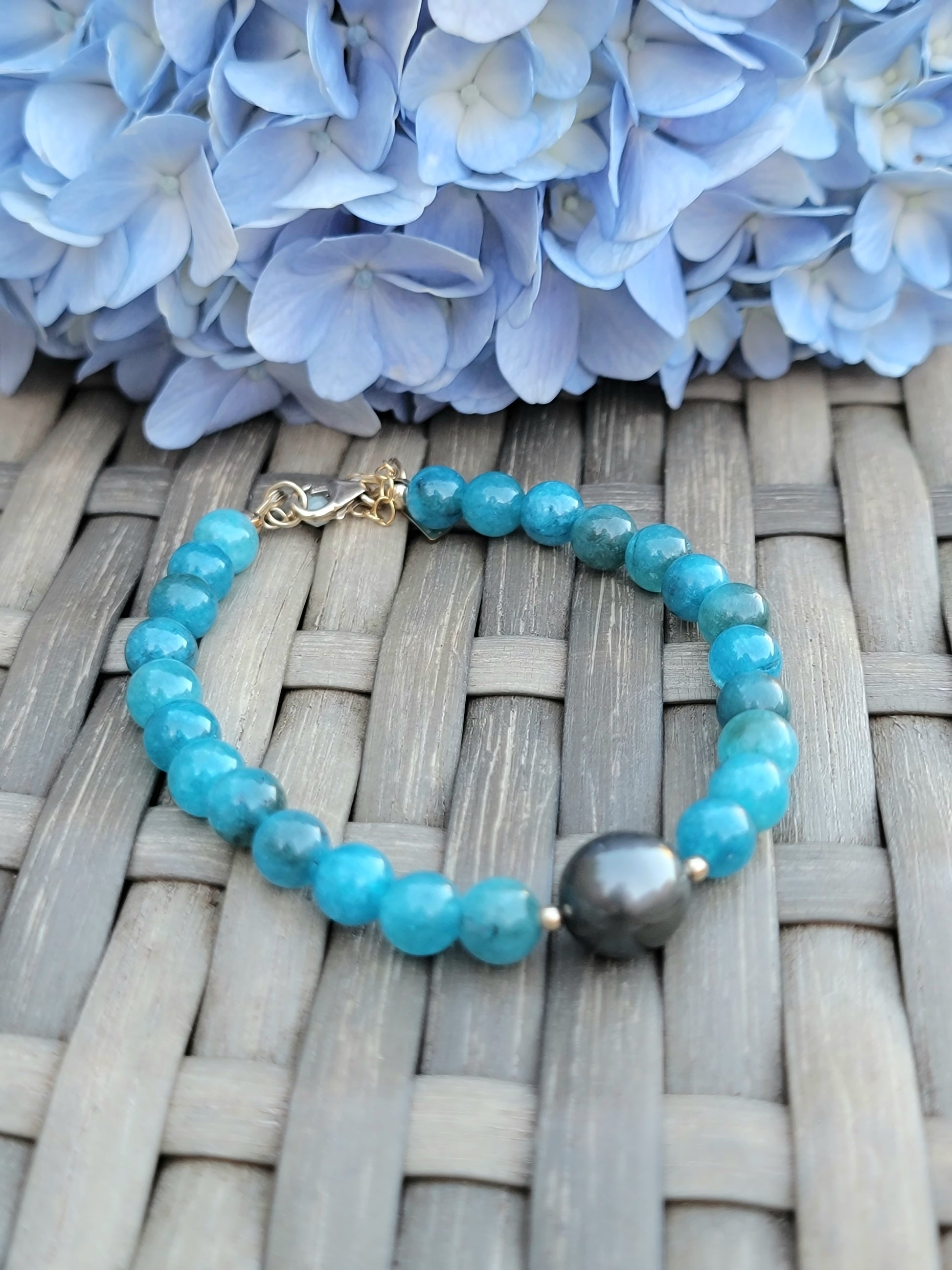 Tahitian Pearl Bracelet with genuine real blue apatite gemstone crystals, black south sea pearl