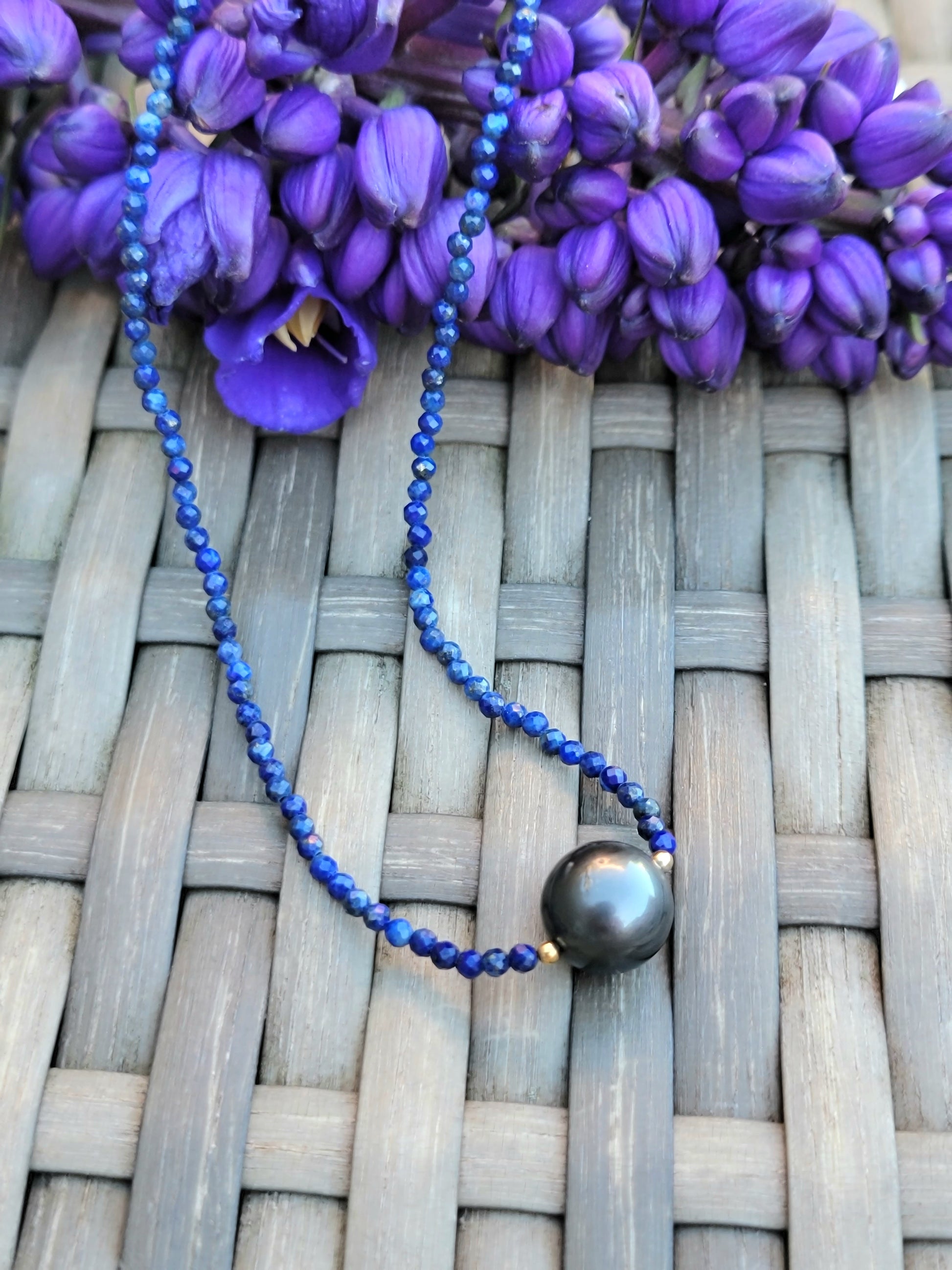 Tahitian Pearl Necklace Choker with genuine real lapis lazuli  gemstone crystals, black south sea pearl