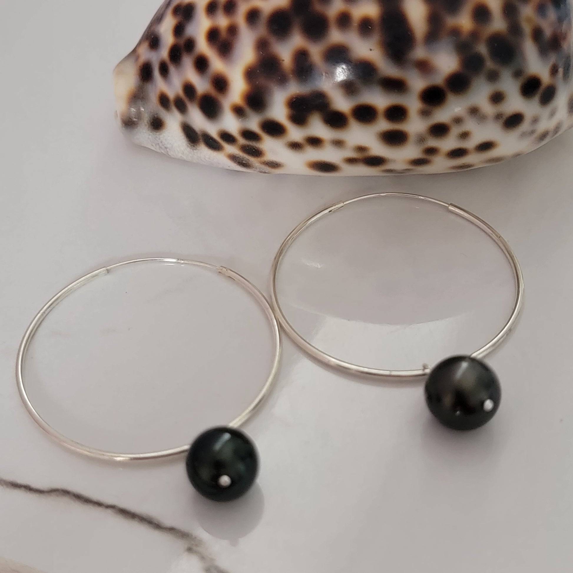 Tahitian Black Pearl Earrings Dangle